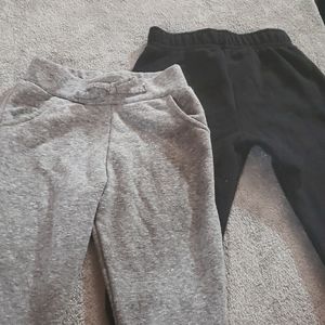 2 pairs 18m pants